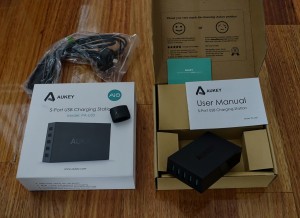 aukey-5-port-charging-station